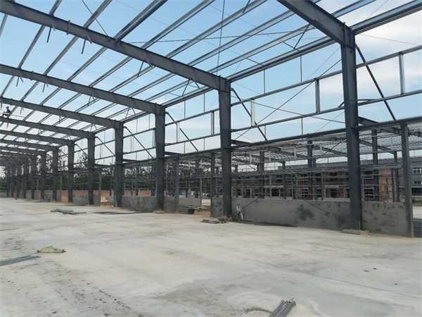 轻钢结构生产厂 北京轻钢结构 贵和鸿兴钢结构研发 查看 高清图片 高清大图
